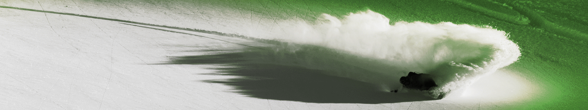 Animated image with a Bike and Snow rider that announces the launch of the Giro Winter Sale. There is text on the image saying Private Sale Black Friday.